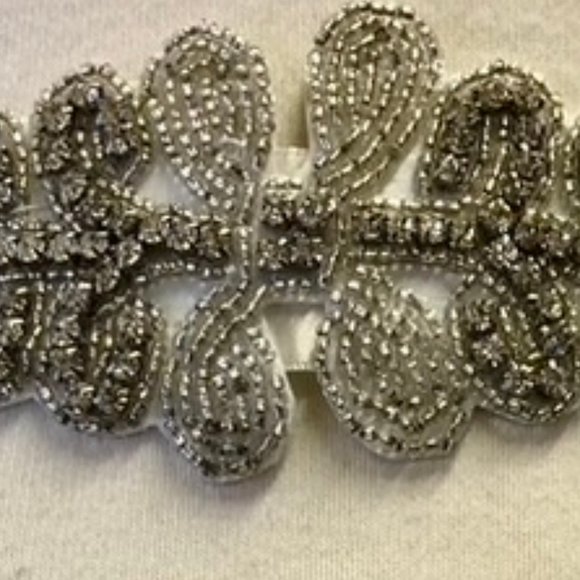 Natasha Couture Bridal Leaf Rhinestone Wedding Belt Sash - Picture 2 of 5